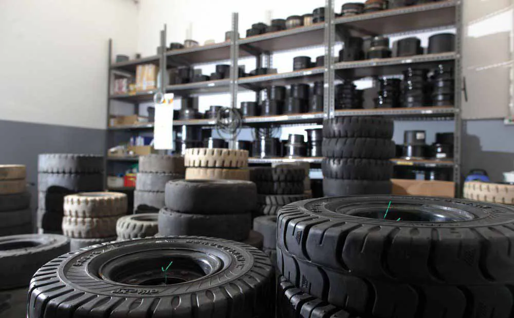 Opony do wózków widłowych